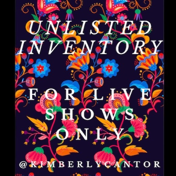 UNLISTED ITEMS FOR LIVE SHOWS - Picture 1 of 1